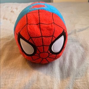 Medium size tsum tsum (Spider-Man)